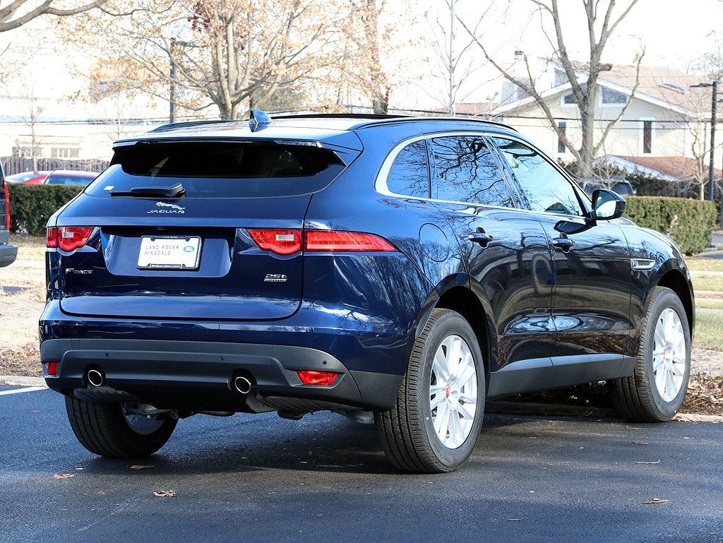 Jaguar f pace 2020